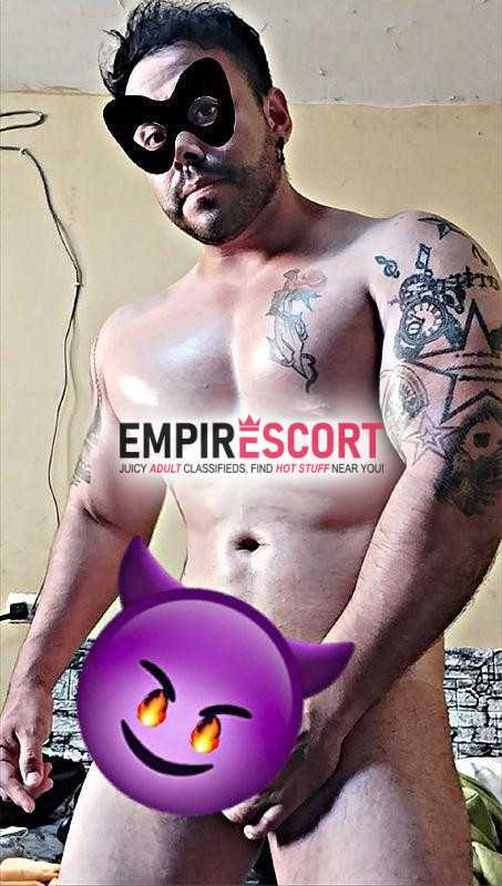 macho atletico💪🏻😏 corneador verga muy gruesa🍌 para hacerte gozar🔥😈💦