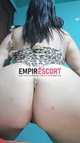hoy tu gordita xl todo
super grande 
tetas enormes 
soy blanca