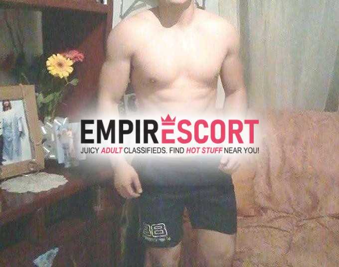 tu joven deportistas de rica pinga tu amante secreto para llenarte de arta milk 🍼🍼💦por el 
shusho 🦪🦪 culo 🍑🍑 follams donde tu digas