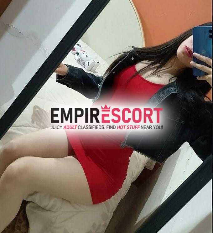 kiara debutante 18 años