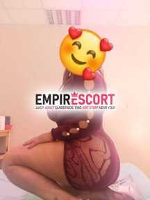 follemos riko 😜 tetona y nalgona 🤩una loba en cama