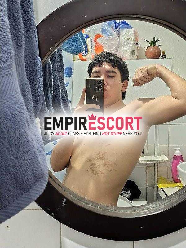 chico universitario de 19 busca darte placer 🔥🍆🔥