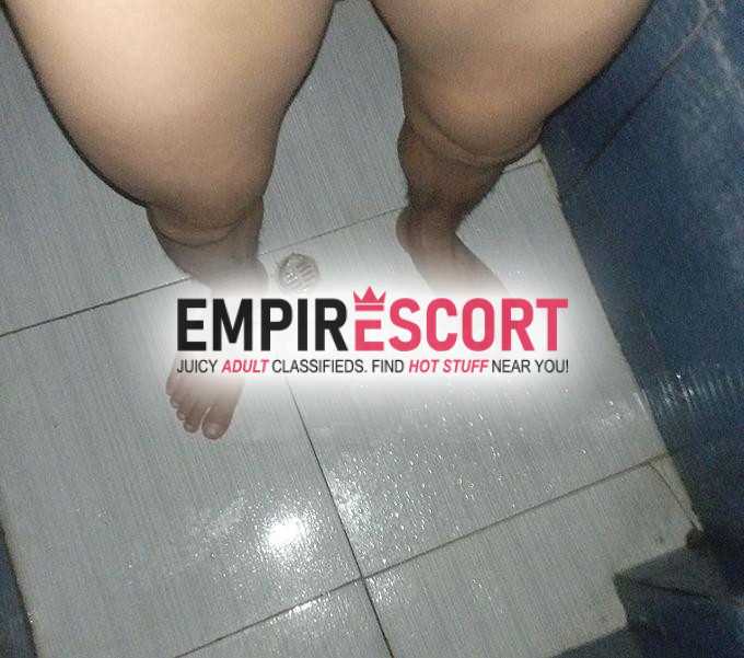 😈🥵chico cachero disponible para comerte el culo llenarlo de leche
escríbame ando pinga bien parada para follarte
