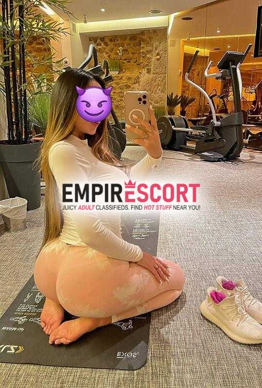 hola rey es placer saludarte mi nombre es flavia soy independiente ☑️

💋💄 salgo hoteles departamentos de miraflores u otras zonas 