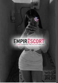 hola mi amor mi nombre es nathaly tengo 19 añitos ve y pasarás bien