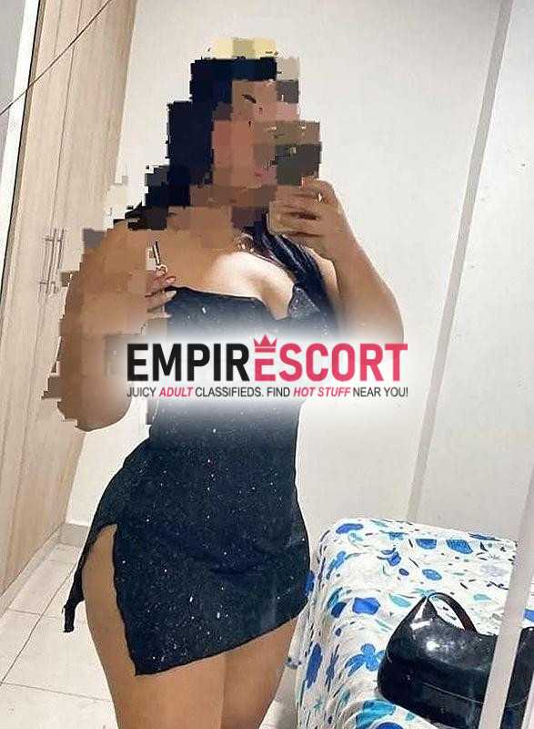 disponible mujer exoverante tetas grandes servicios completo pago único anal oral profundo vaginal