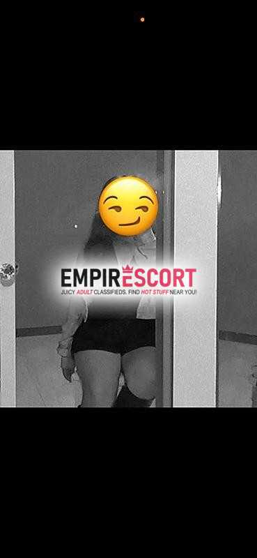 camilita sexy y nueva bebita caliente estrechita y bonita😈😈