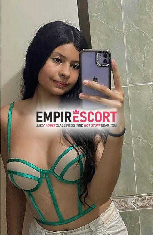 con muchas ganas de hacerte el amor y mil veces me encanta tomar iniciativa escríbeme bebe