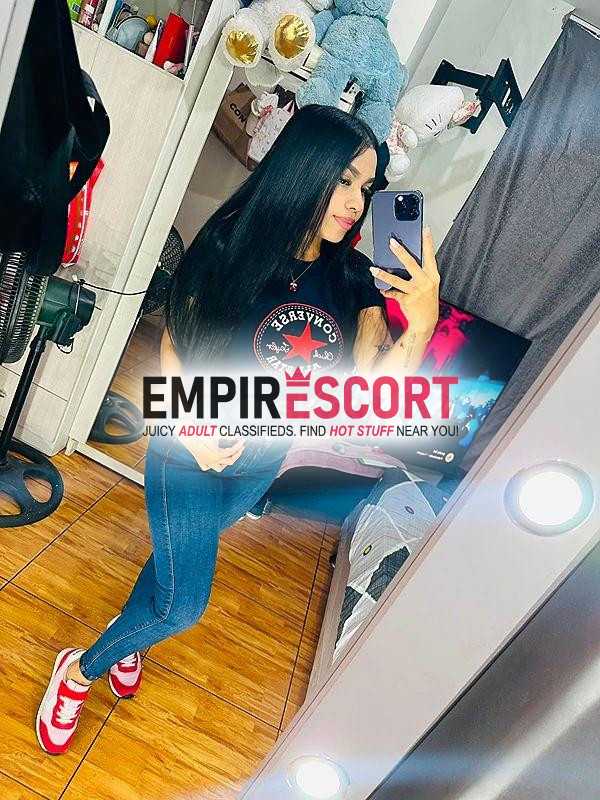 monica