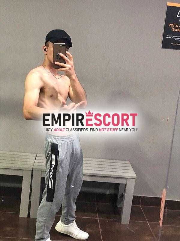 joven caliente y dispuesto