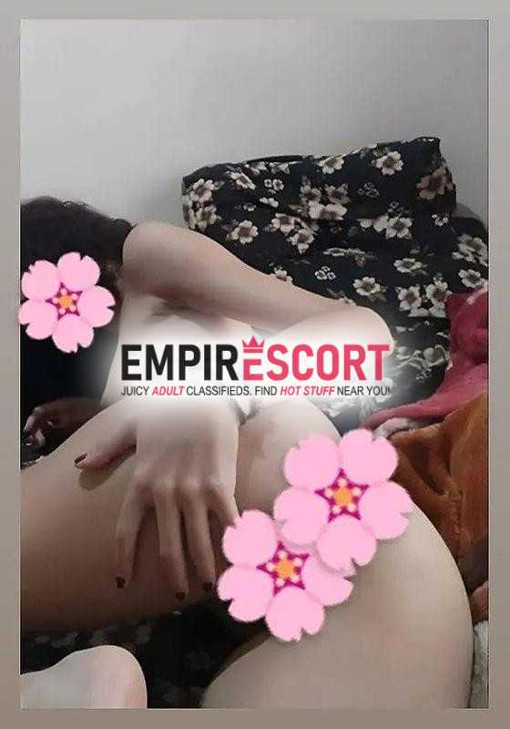 flaquita universitaria 💕 disponible para tu placer