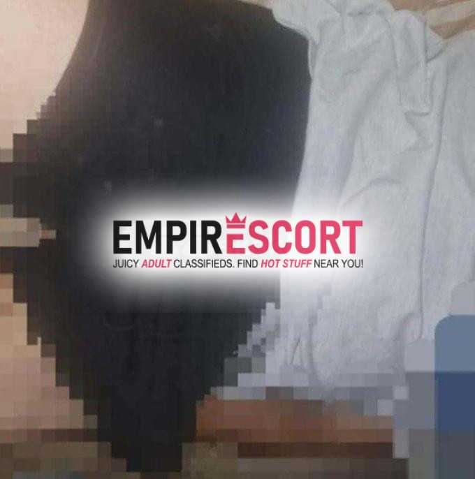 soy joven dotado para cumplir sus fantasias y complacer tu mujer mientras miras o acompaÑo mientras trabajas