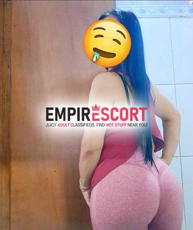 hola bb soy carol chica linda y sexy escríbeme para hacerte servicio mi amor.