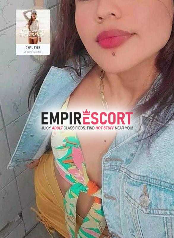 hermosa señorita de 18 añitos😇de piel blanca y hermoso cuerpo😍😘