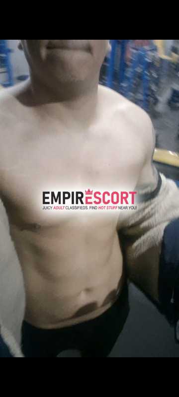 scort masculino hetero solo mujeres soy fuertote las cargo mido 1.87 peso 108 kilos de musculo cercado de lima confiable soltero sin hijos soy