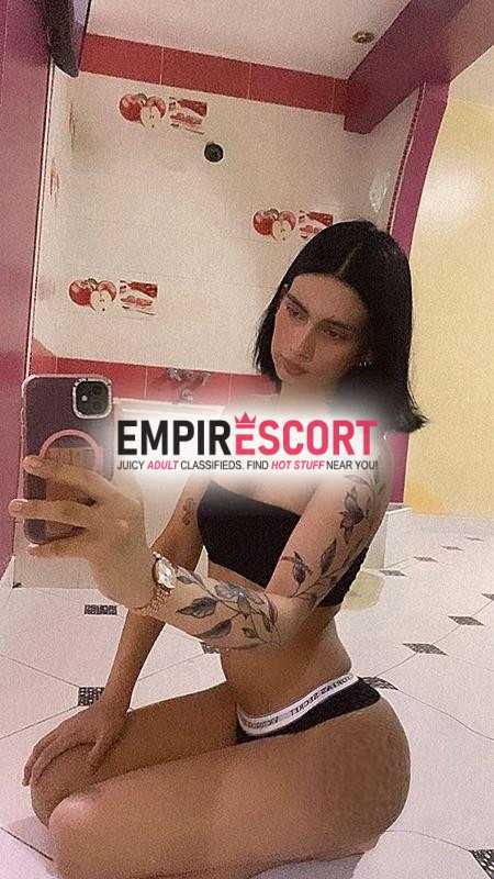 blanquita culona ecuatoriana súper top a1 lista para sacarte leche🍑🍒🔝
venta de contenida