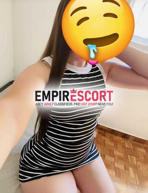 soy nueva en trujillo estoy de pasada 🤤 escribeme para pasarla rico jovencita peruana