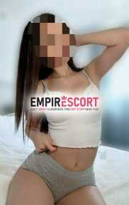 briana🔥de ricos gemidos🔥ven ponerme en 4 💦tengo 19 añitos te dare excelente trato