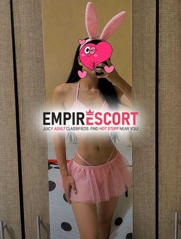 soy gay pasiva travestí de 23 años algún macho que me reviente el poto