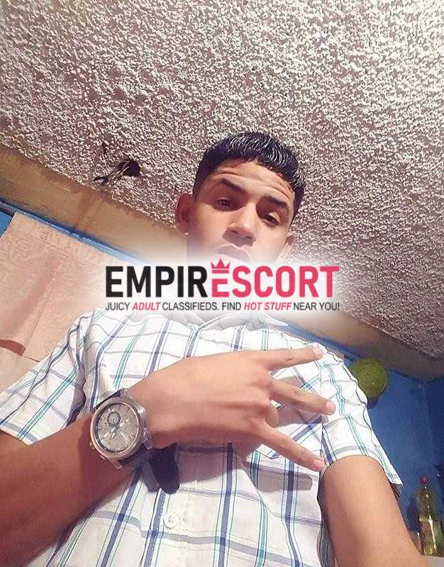 🗣️ya en arequipa alexis el nene el mas jovencito varonil para llenarte de leche ese culo 23 cm 👌te descuartzo el culo💯🐎