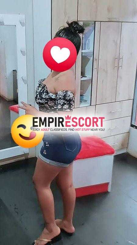 hola mi amor soy tu morenita rica🤤🤤