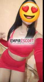 jovencita arrechita de unas ricas curvas y unas tetas muy duritas . asisto hoteles