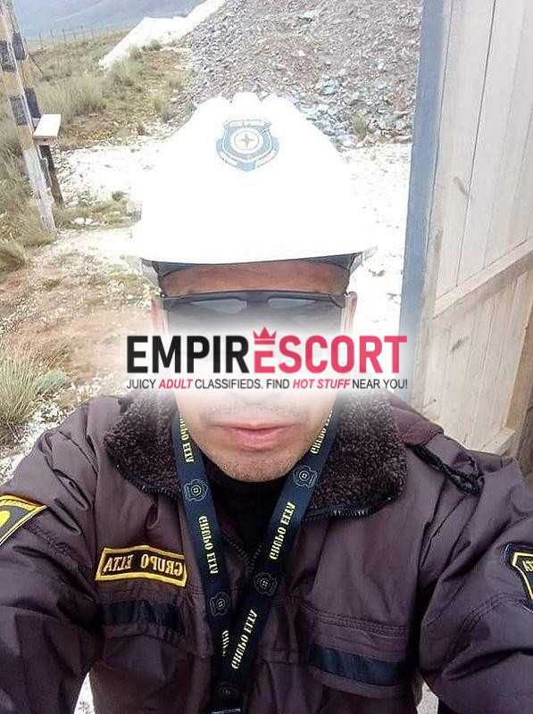 doy servicio chicas de cualquier edad de 18 40 años de edad y no sé preocupen pago es voluntad de ustedes 😘🥰❤️
