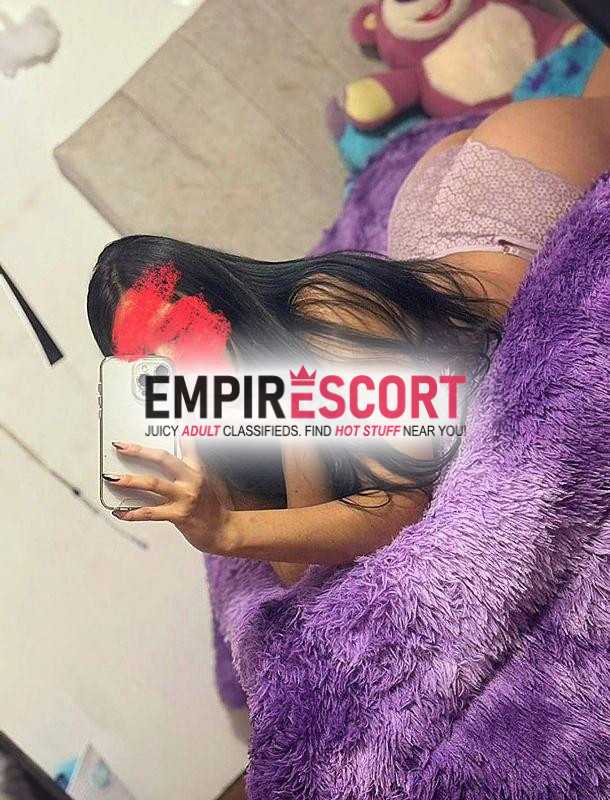 soy linda jovencita caliente descomplicada apretadita