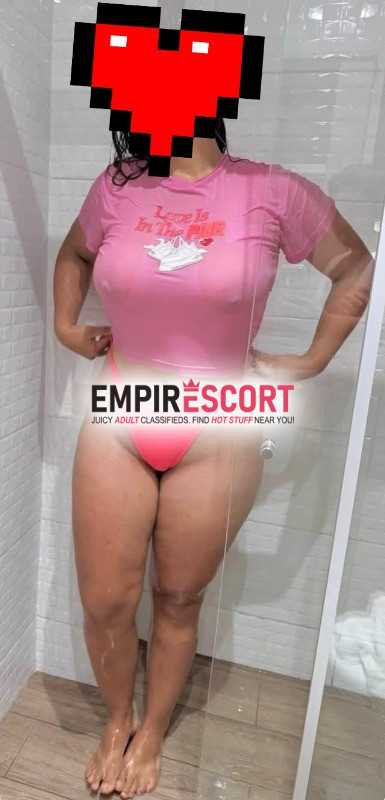 señora de muy riko cuerpo doy servicio hombres de toda edad para q me comas completa