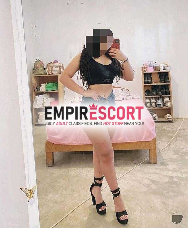 me encanta lechita en todo mi cuerpo rico y apretadito