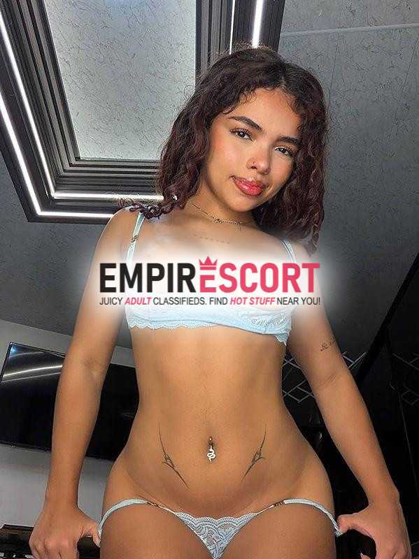 karen tu nina linda 😍 vagina apretadita y rosadita chiquita 
super  caliente😘🤩🥕🍭🥵