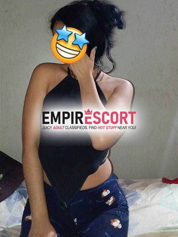 mis besos son muy apasionados y soy muy caliente en cama🥰😘