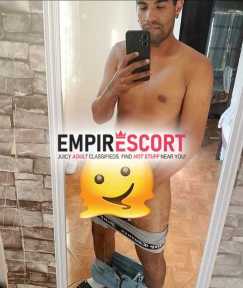 joven venezolano 25 años 🇻🇪💦caliente guapo alto moreno dispuesto cumplir tus fantasias y fetiches tengo verga🍆 grande y rica🤤🥵 atencion a1