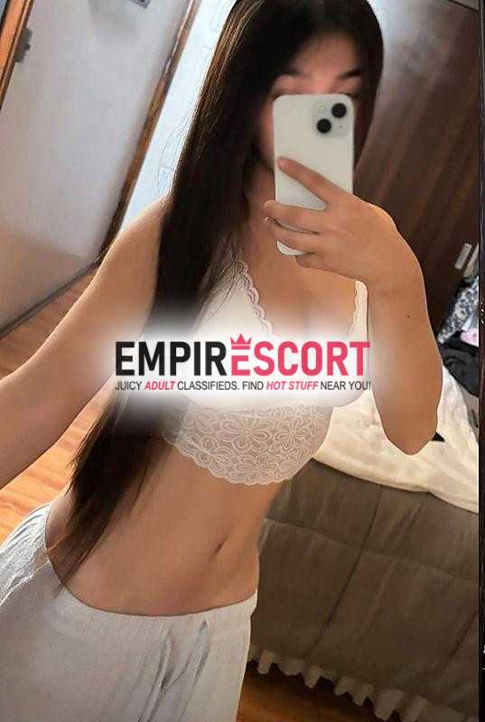 soy yanela jovencita muy elegante y de buen trato