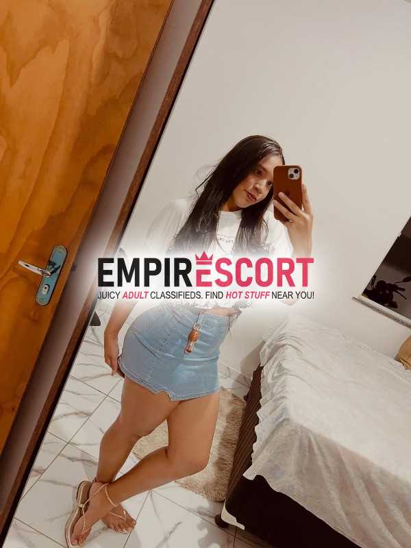 te brindo rico trato de pareja besos caricias y mucho más