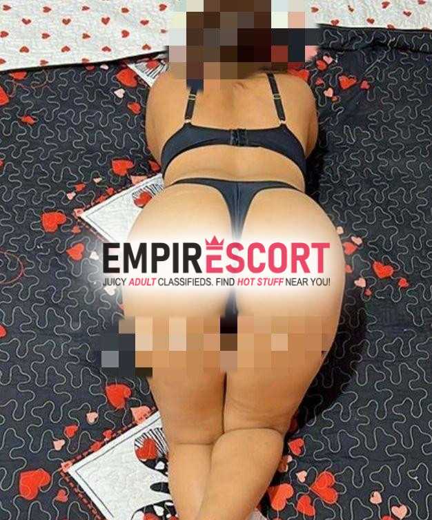 alexa tetona reina de pajita rusa estoy mojadita esperando que tu pene me penetre y me saques el jugo papi