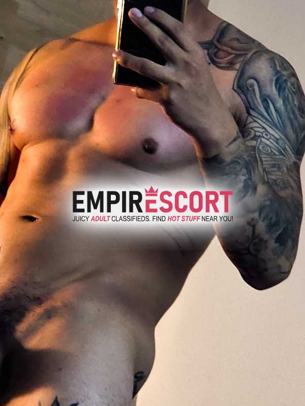 tatuado culo 🍆🍑