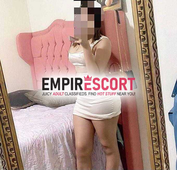 😘😘me encanta lechita en todo mi cuerpo rico y apretadito. mi cuerpo es natural y soy muy complaciente.