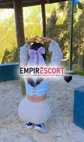 valeria 18 añitos busco apoyo económico