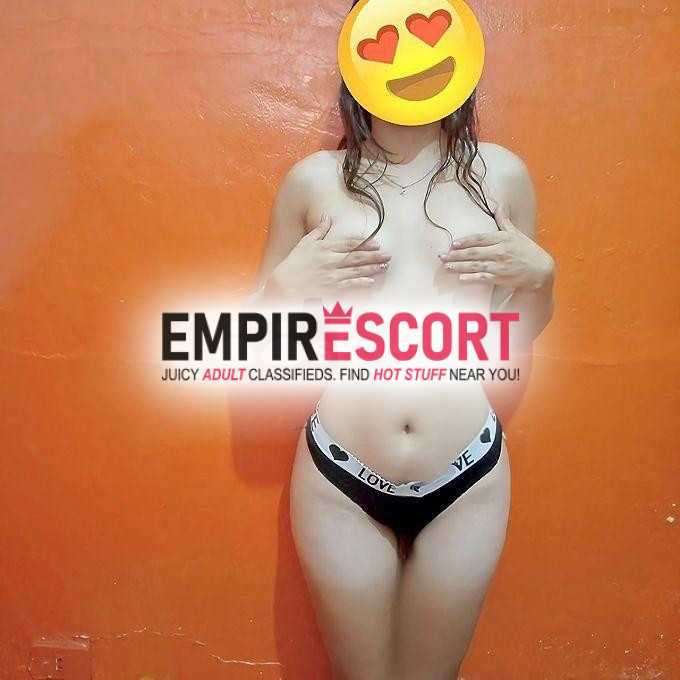yasmin🤤🤤 bien bella🤩dejo que me beses enterita meteme lenguita besos reales oral mutuo