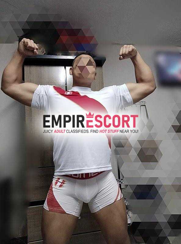 militar macho activo 007