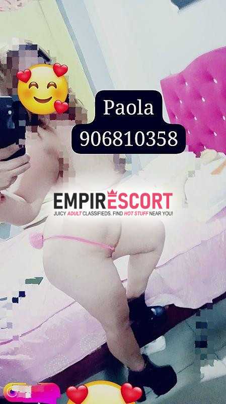 paola golosa complaciente