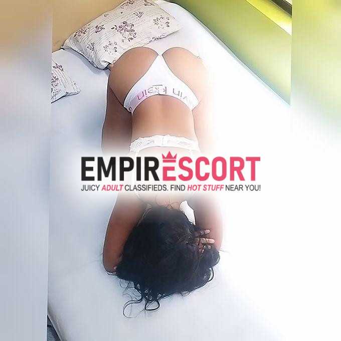 hola disponible habitacion mis amores soy muy arrechita en cama