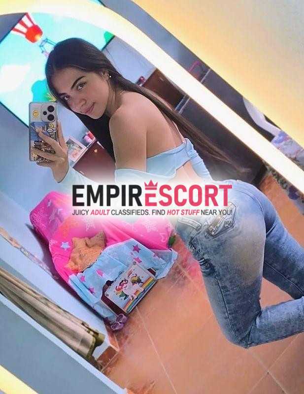 emily 🇵🇪tengo 18 años hago videollamada hot y packs voy hoteles y domicilio mall sur