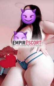 blanquita culona🍑 ven disfrutar de placer entre mis piernas 😈🤤💦 vagina mojadita tengo habitacion