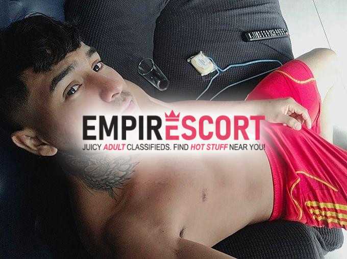 venezolano activo simpático pene curvo 🍆
