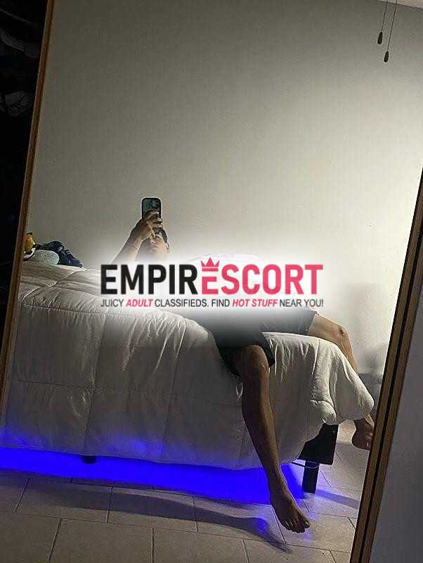 twink atractivo peloteroverst dotado 🔥🍆recien llegado por esta ciudad