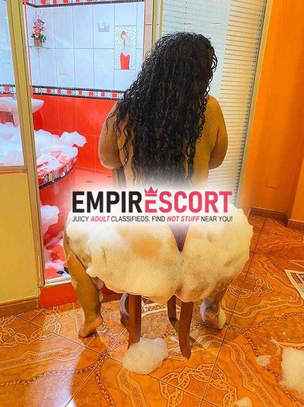 full poses 💖nenita nueva💖 cuálazo exuberante disfruta cómo rebotan mis nalgas en tu pinga goza de este culo que no encontrarás fácilmente te espero