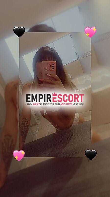 chica trans sexi y chiquita