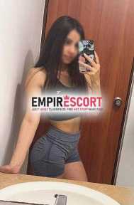 catalina bella anfitriona recién llegadita tu zona mi amor